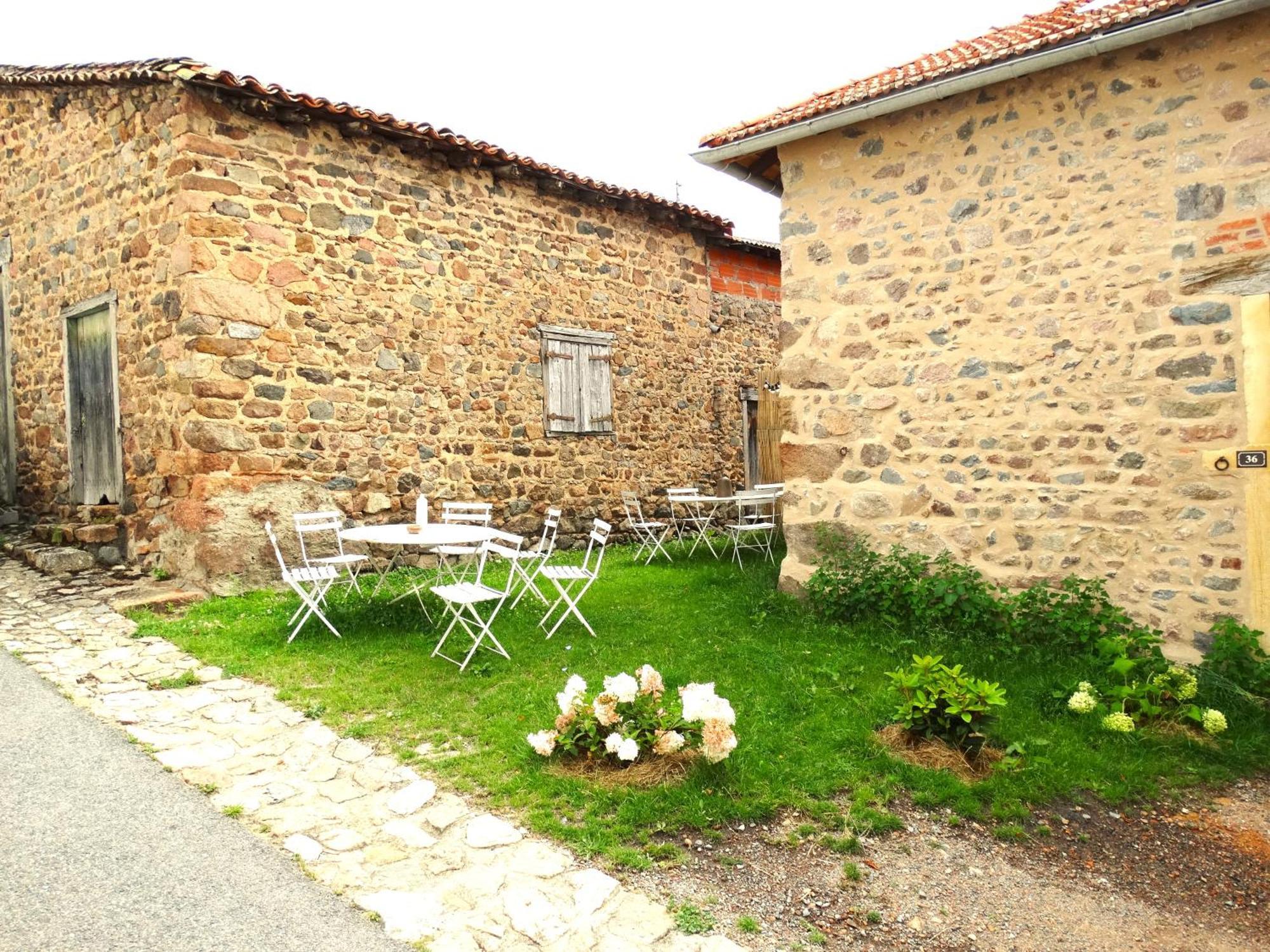 Gites Les Pittoresques Saint-Jean-Saint-Maurice-sur-Loire Exterior photo